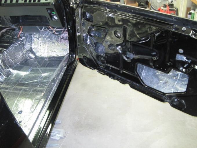 HushMat 2013-2019 Cadillac XTS  Door Sound Deadening Insulation Kit 617903