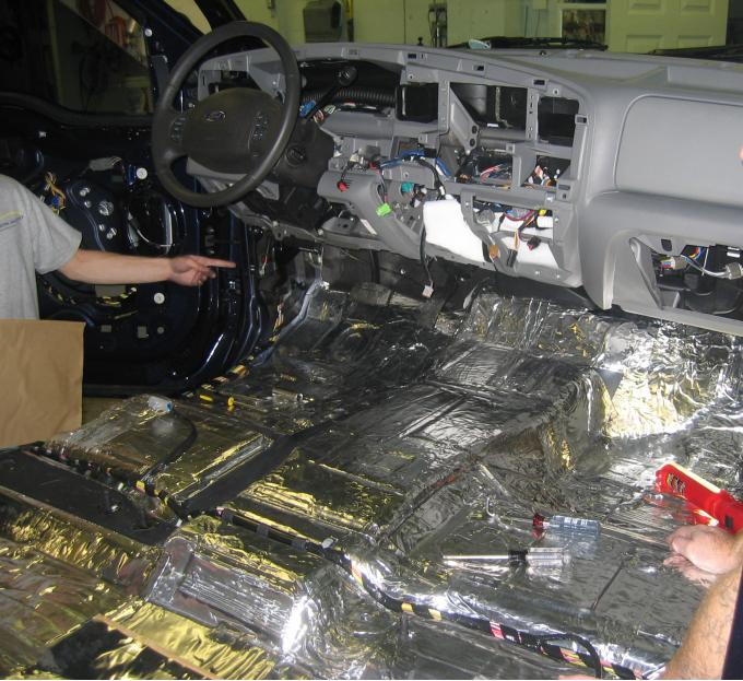 HushMat  Floor and Firewall Deadening and Insulation Kit 599501